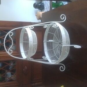Vintage Two Tier Decorative Stand White Two Tier Metal Table/Bar Basket